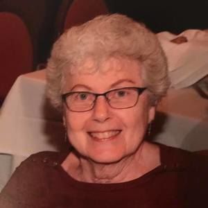 Meet your Posher, Carolyn